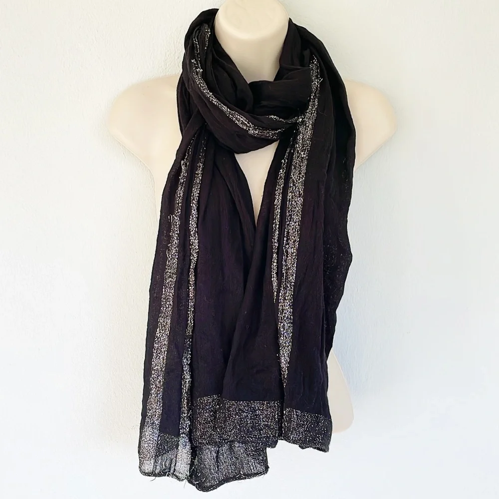 Black silver sparkle trim knit winter scarf - Picture 1 of 4